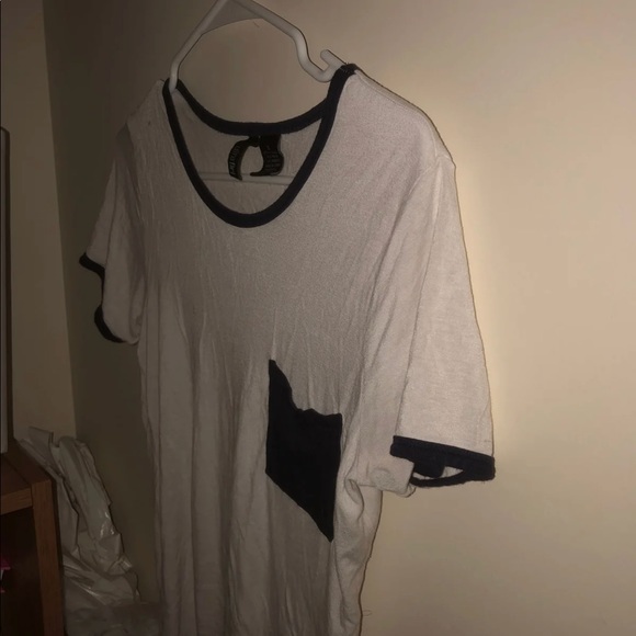 Top - Picture 2 of 2